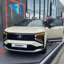 Эксклюзивные кадры: салон и детали новой LADA Азимут